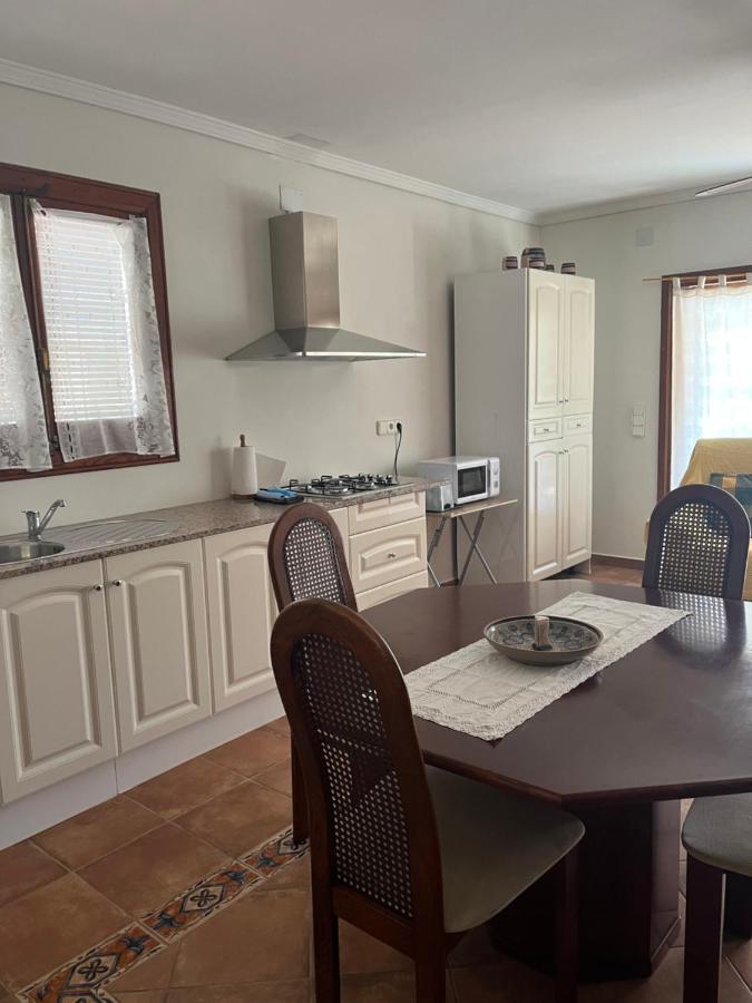 Estudio En Теулада Экстерьер фото